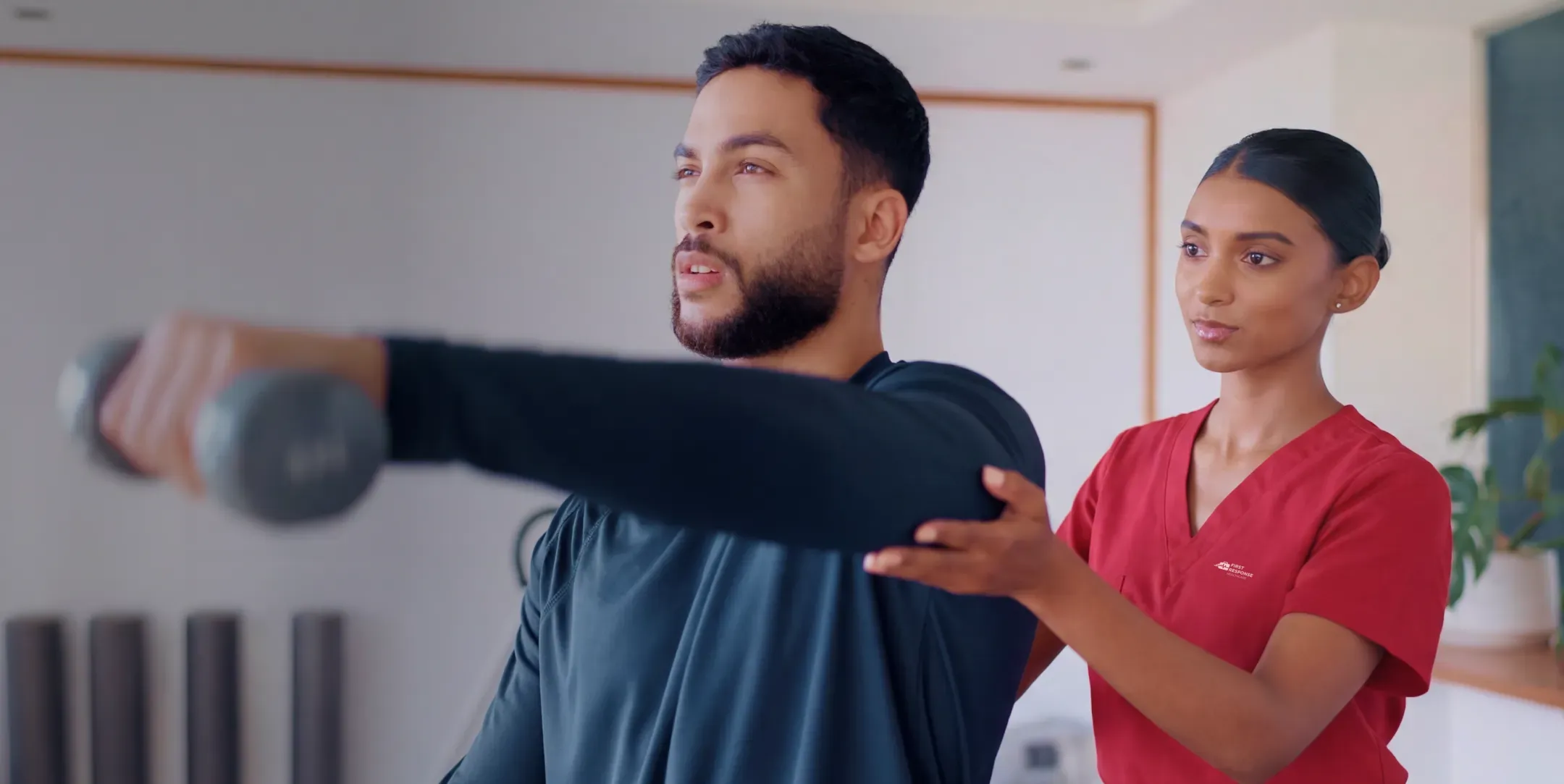 Why Choose Us for Orthopedic Physiotherapy at Home in Dubai?