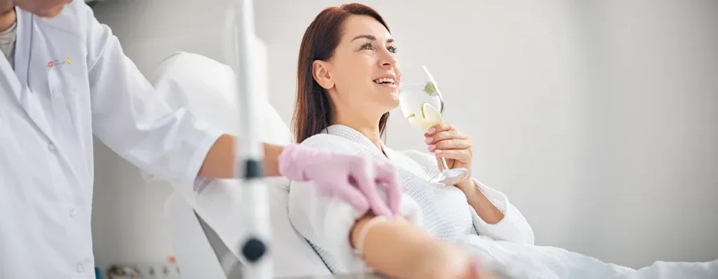 كيفية تقوية المناعة من خلال علاج التسريب الوريدي؟