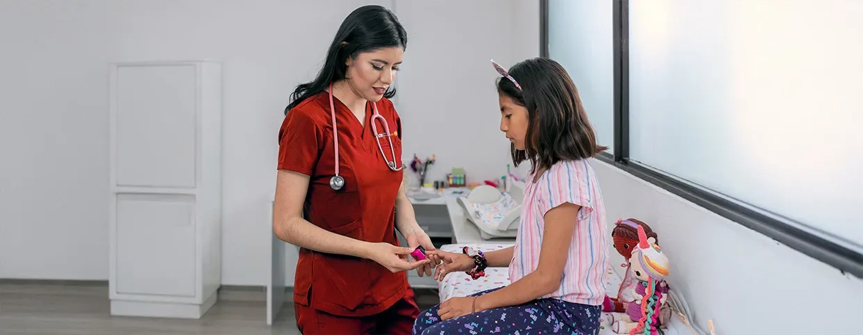 Childhood Diabetes: Early Signs, Types, and Treatment Options