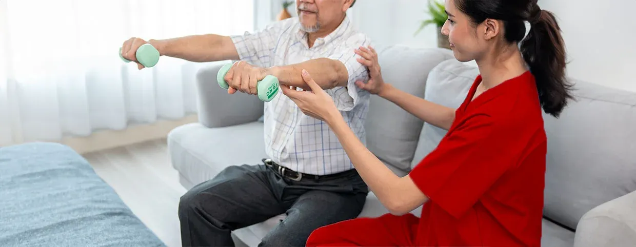 The Role of Physiotherapy in Managing Chronic Pain for Seniors in Dubai