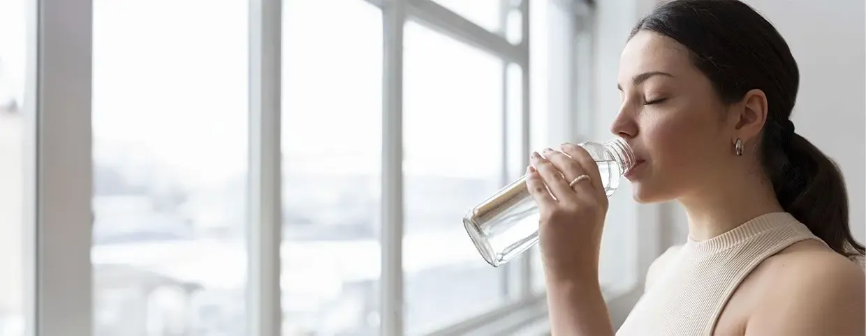 Dehydration Explained: Causes, Warning Signs and Prevention Tips